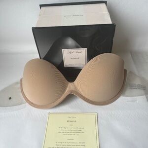 Victoria's Secret Push Up Adhesive Backless Bra Size B Solid Nude